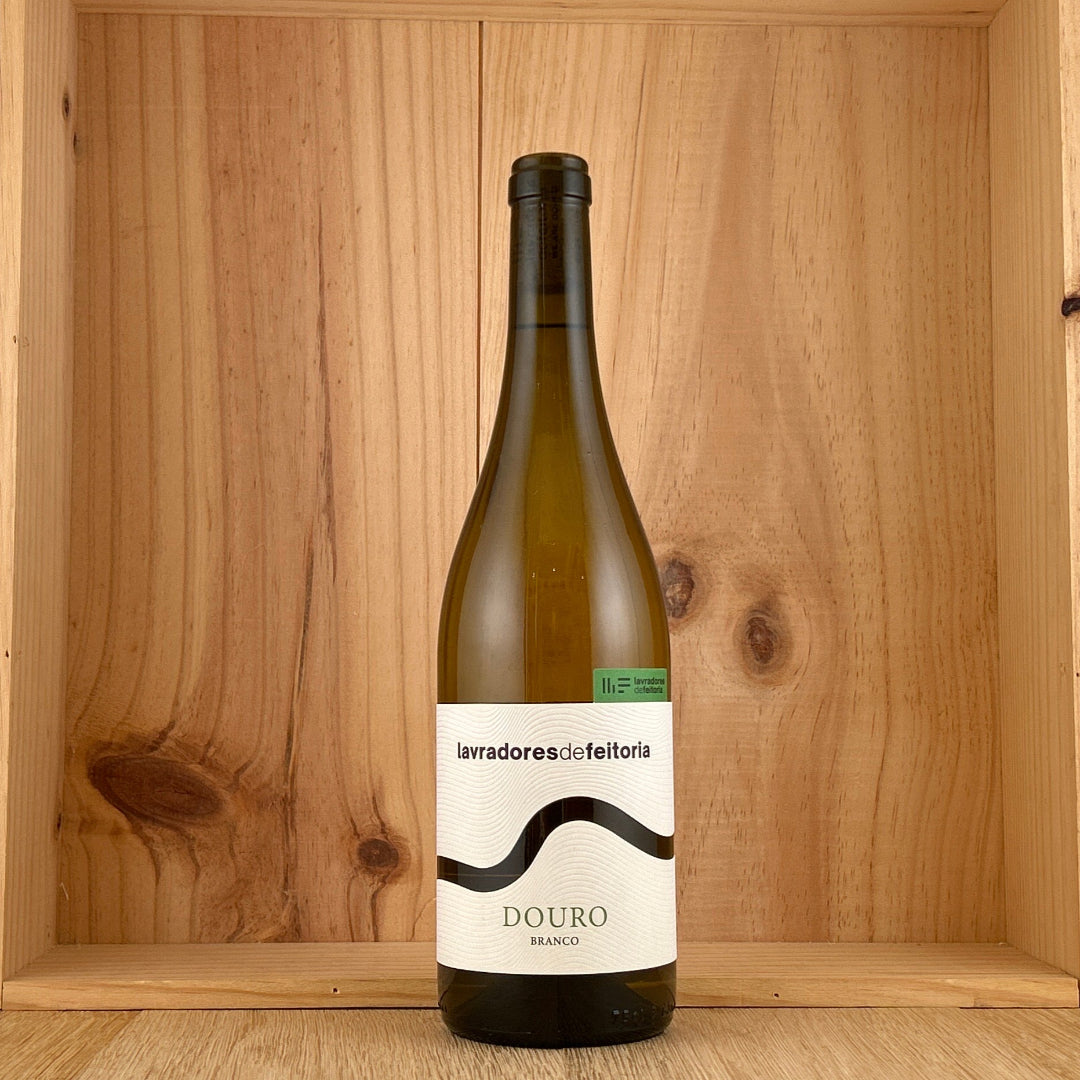 2023 Lavradores de Feitoria Blanco